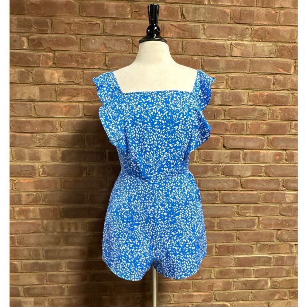Magnolia Women’s Blue & White Ruffle Feint Tie Back Romper Sz Medium